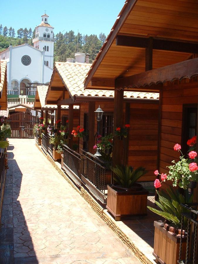Cabanas Valle Verde Moya  Exteriör bild